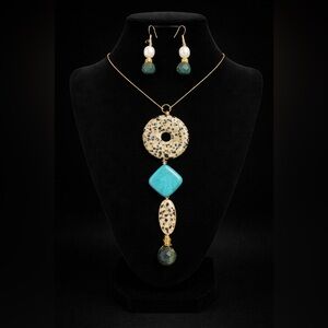 Semi precious stone necklace Set with turquoise and Dalmatian jasper